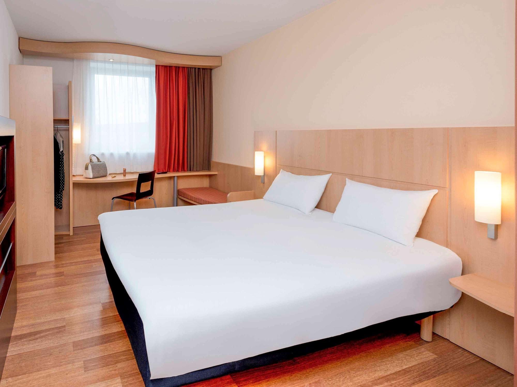 Ibis Esch Belval Hotel Exterior photo