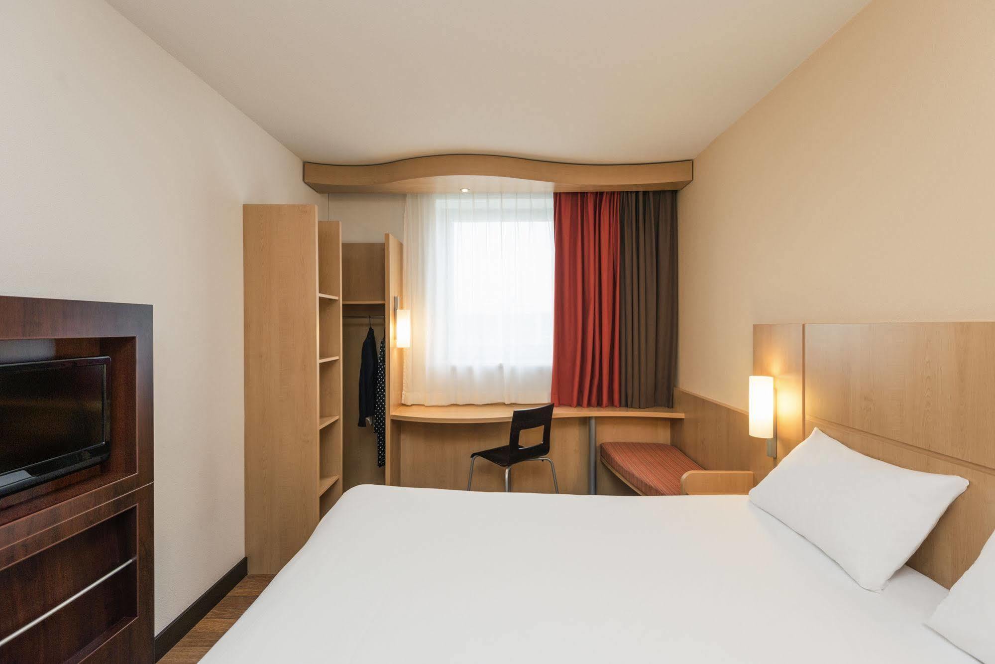 Ibis Esch Belval Hotel Exterior photo